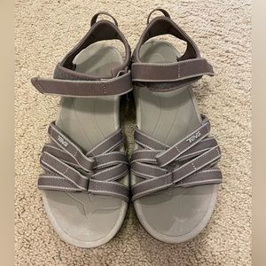 Teva Hurricane Sandal Purple